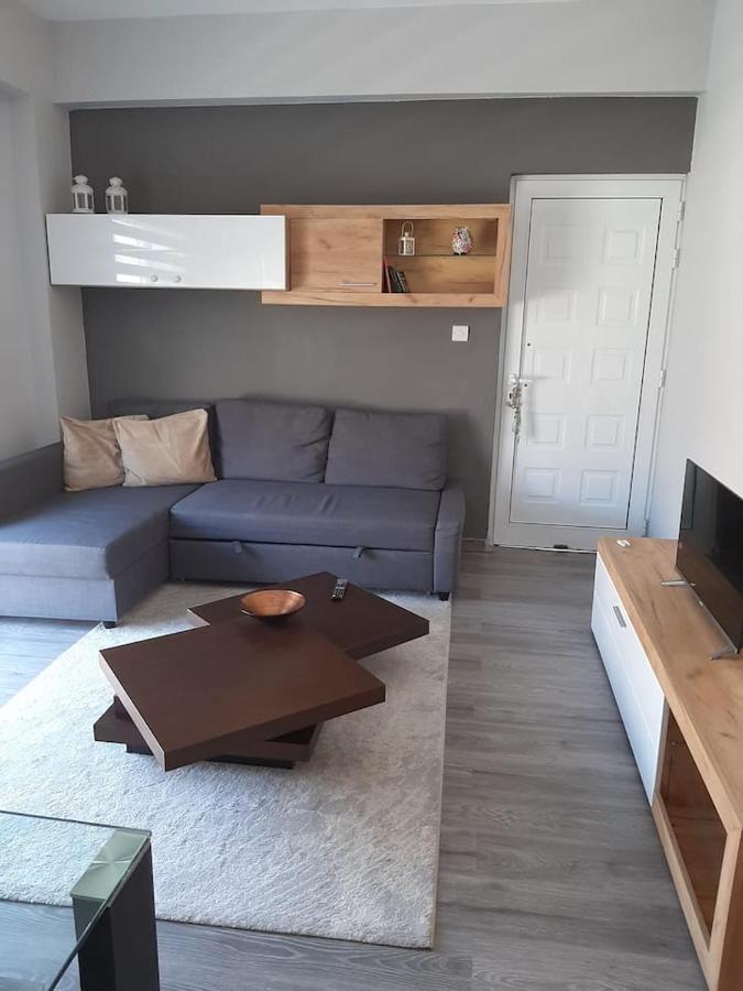 Universe House Dromolaxia Dış mekan fotoğraf
